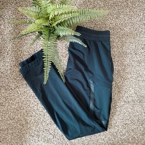 Under armor joggers M